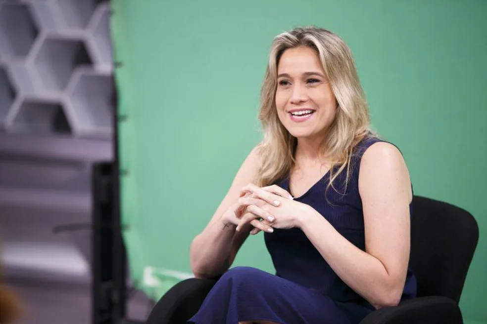Fernanda Gentil volta à TV aberta após destaque na CazéTV